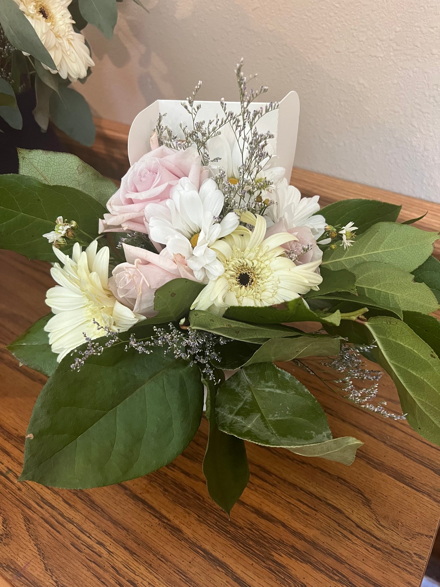Floral drink carrier