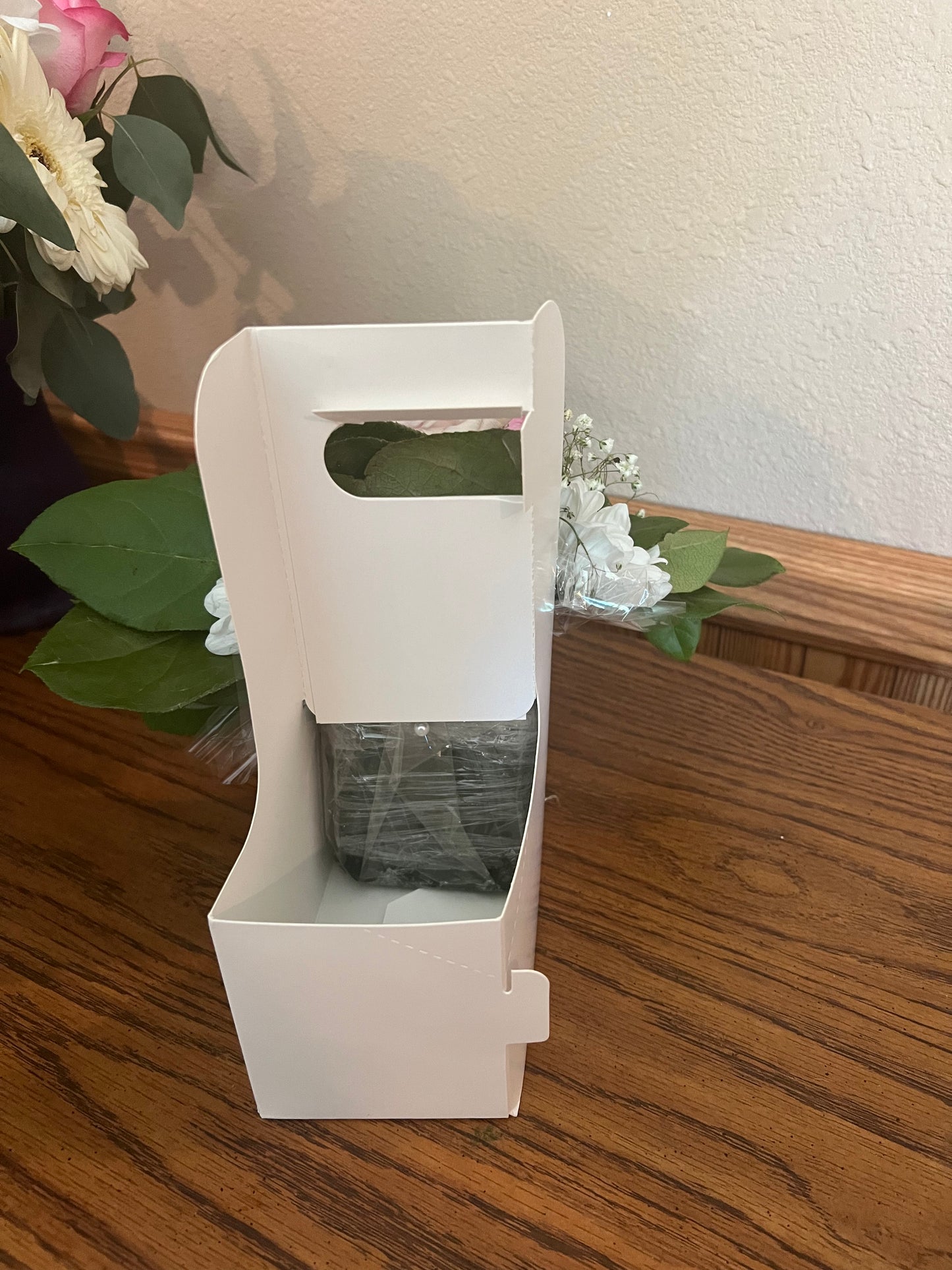 Floral drink carrier